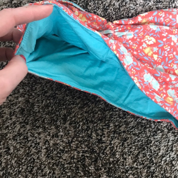 Crop top - Picture 2 of 2